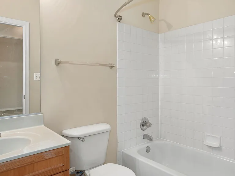 2664 Manhattan Pl #105 — Photo 24