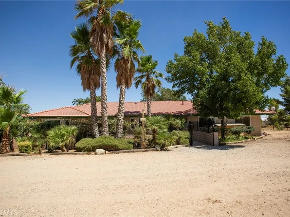 12233 Sonora Rd, Phelan, CA 92371