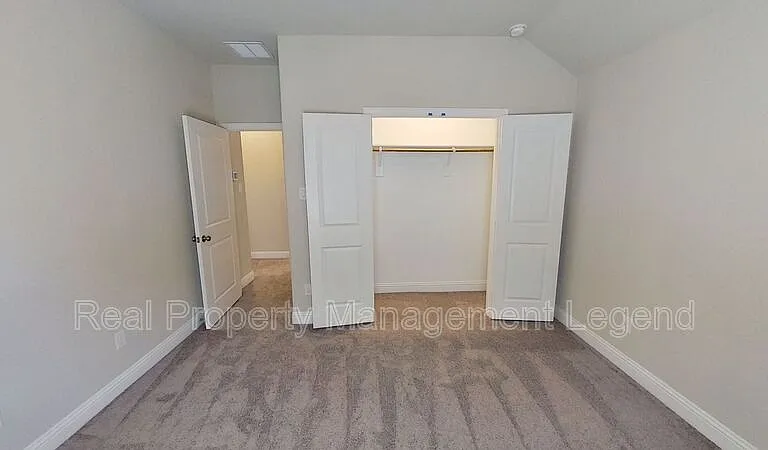 6117 Horsetail Dr — Photo 21