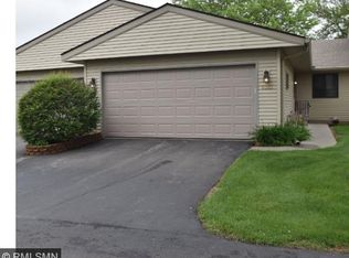 5252 149th St W, Apple Valley, MN 55124