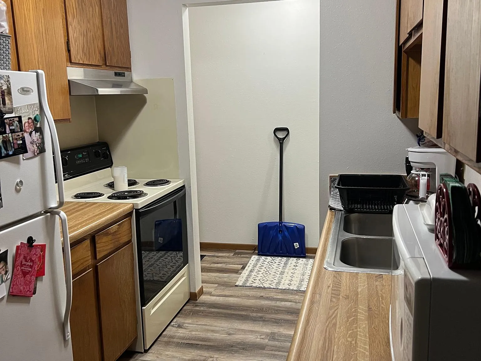 1 bed, 700 sqft, $900 — Photo 2