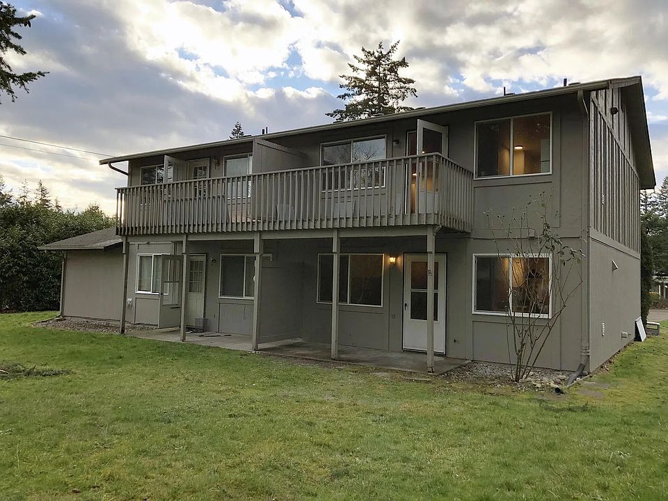 1st image of 12113 114th Avenue Ct E #E