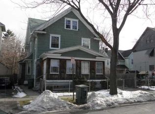 104 Chamberlain St, Rochester, NY 14609