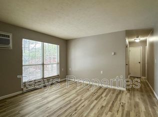 3592 Teays Valley Rd #B7, Hurricane, WV 25526