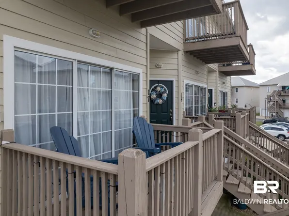 4 Yacht Club Dr APT 17, Daphne, AL 36526
