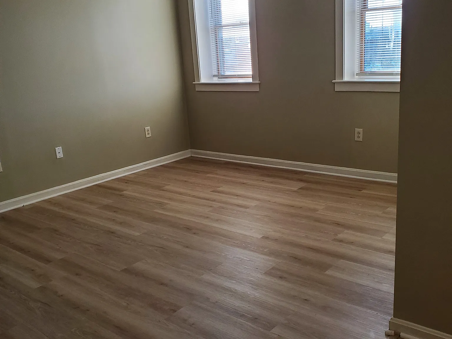 1 bed, 530 sqft, $1,220 — Photo 4