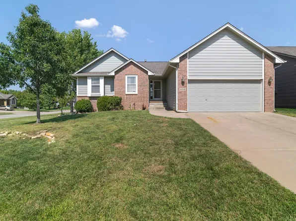 4502 E Willow Point, Wichita, KS 67220