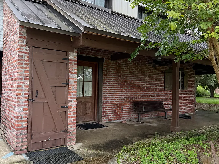 13151 Denham Rd — Photo 1