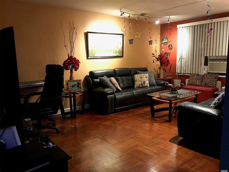 1st image of 32-20 92nd St #D108