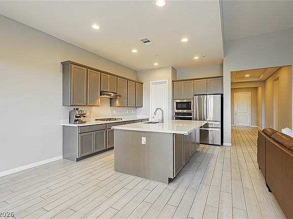 5th image of 9359 Astronomical Ave