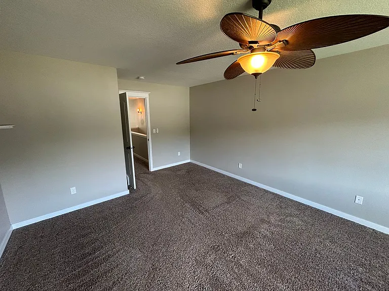 407 Dreas Way — Photo 9