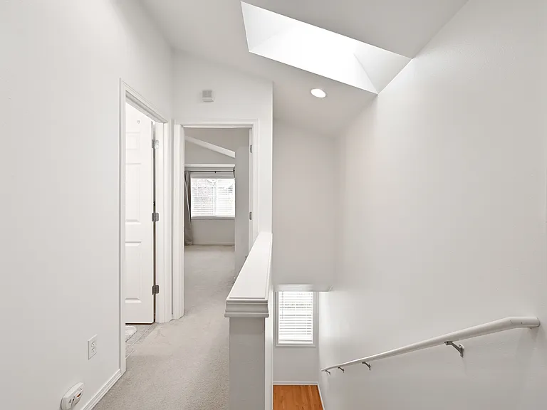 8509 Midvale Ave N #C — Photo 18