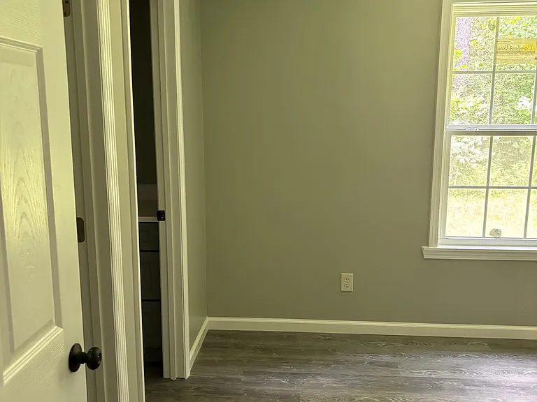 1511 Valley Dr #2 — Photo 9