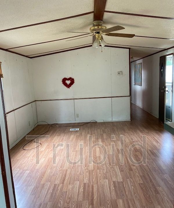 2nd image of 95 Lakeside Ln