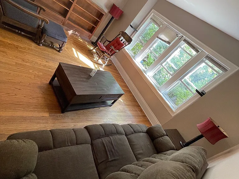 4004 W Wellington Ave #2 — Photo 4