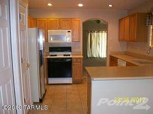 Big Kitchen With Counterspace Galore
