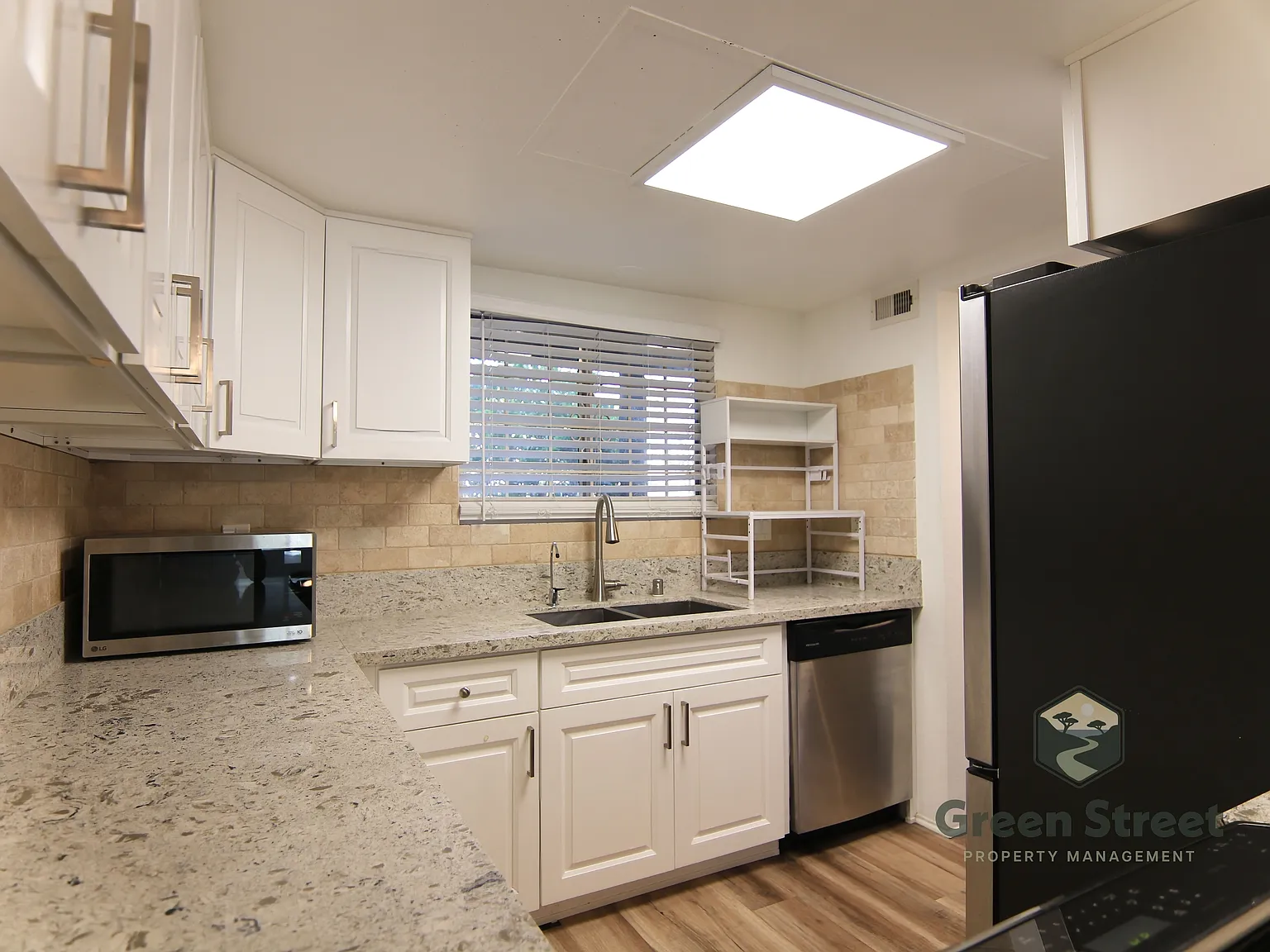 4240 Menlo Avenue - 1 — Photo 4