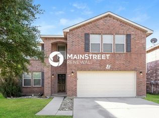 1916 Lariat Dr, Justin, TX 76247