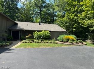 334 Inwood Trl, Aurora, OH 44202