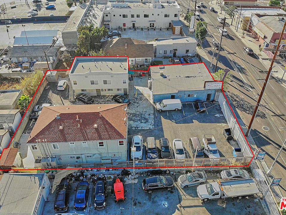 1st image of 1452 W Jefferson Blvd