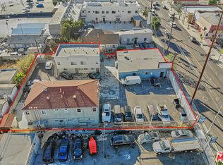 1452 W Jefferson Blvd, Los Angeles, CA 90007
