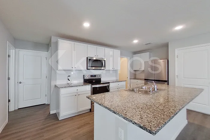 8677 SW 44th Ct — Photo 6
