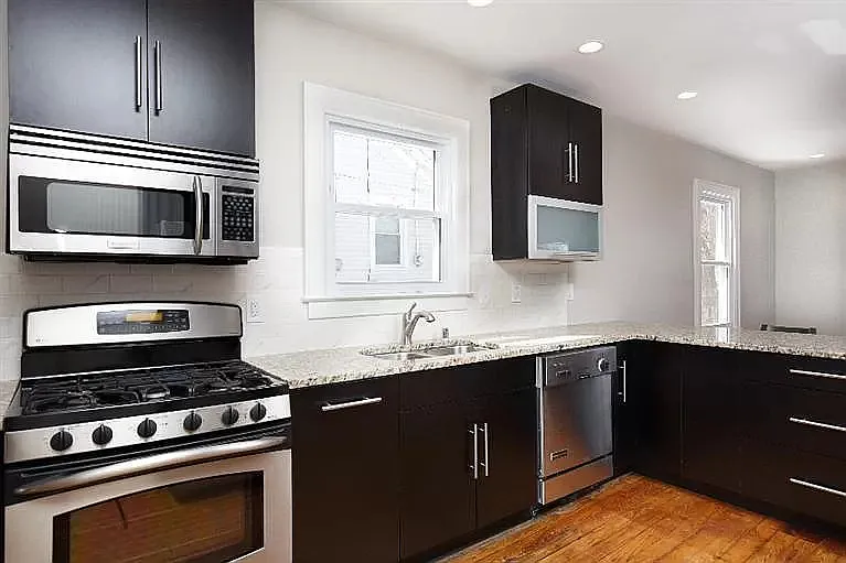 236 Lincoln Ave — Photo 7