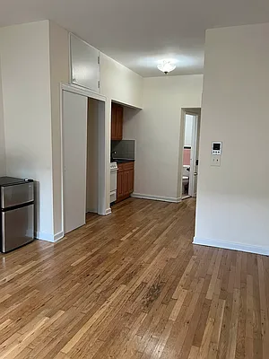 Rented by Compass | media 14