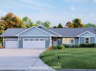 1703 Betty Jean Ln, Green Bay, WI 54313