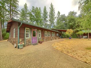 8130 Cave City Rd, Mountain Ranch, CA 95246