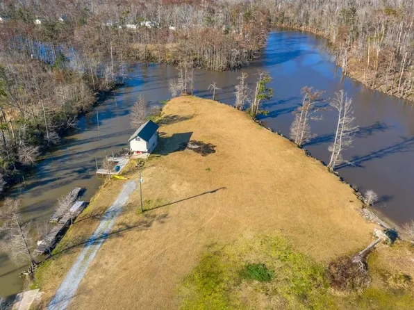 3669 River Rd, Westlake, LA 70669