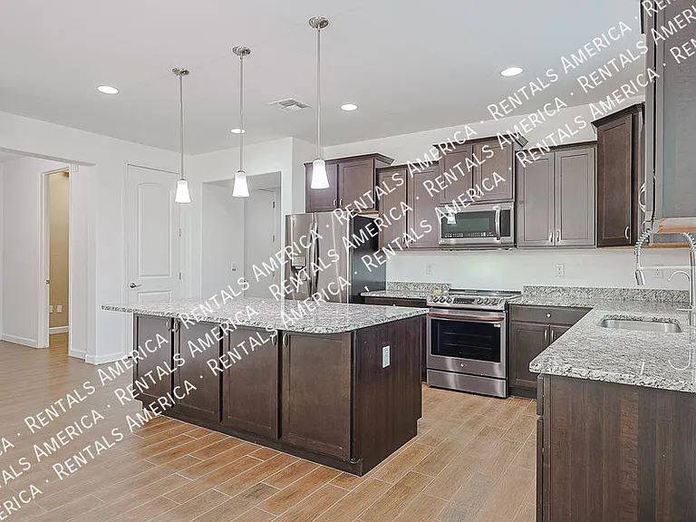 13607 W Briles Rd — Photo 11