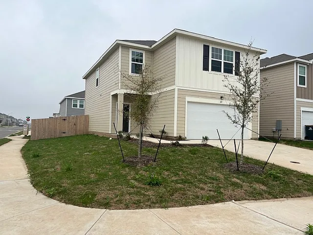 243 Thistle Ln — Photo 3