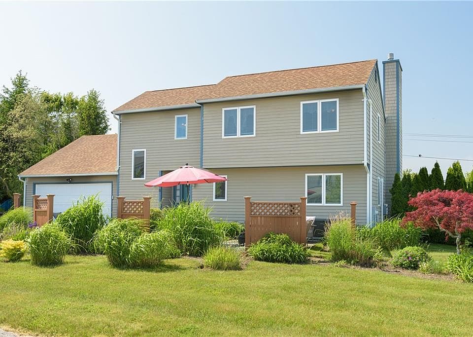 1st image of 6 Ashley Ct