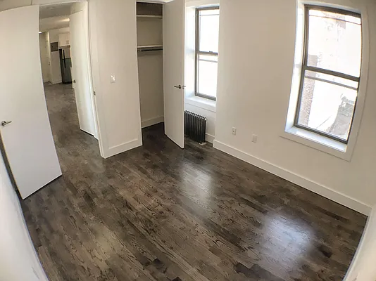 Rented by Lang Realty LLC | media 22