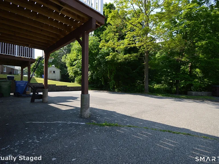 173 Saybrook Rd — Photo 26