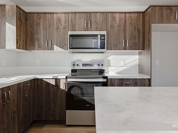 3rd image of 17440 N Union Springs Pl