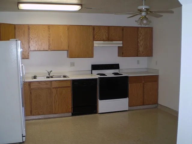 30 N Main St #3 — Photo 4