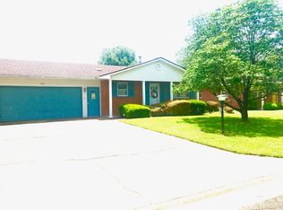 917 Crescent Dr, Sikeston, MO 63801