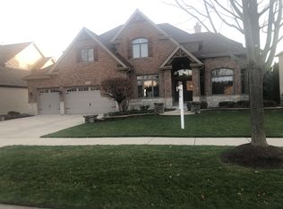 3832 Junebreeze Ln, Naperville, IL 60564
