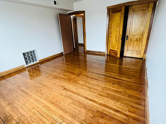 5th image of 2119 S 51st Ave APT 1