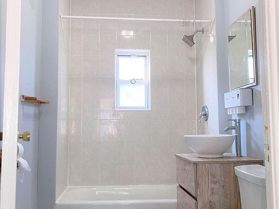 2nd image of 88 Georgia Ave #2