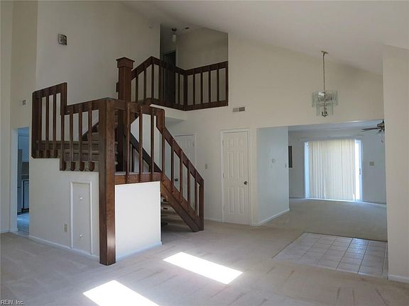 5th image of 2649 Au Sable Pl