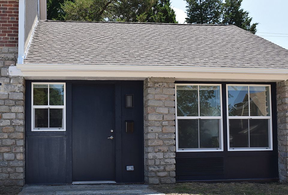 Unit B Entry