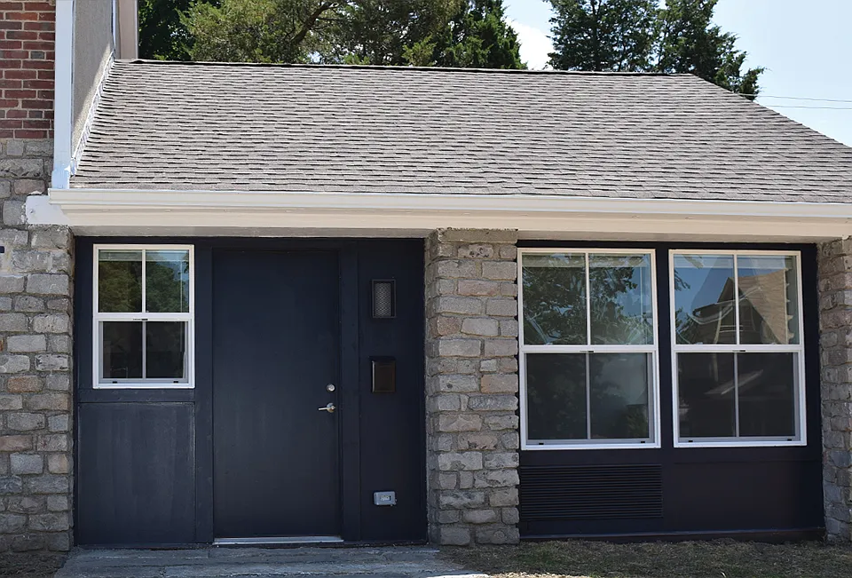 Unit B Entry