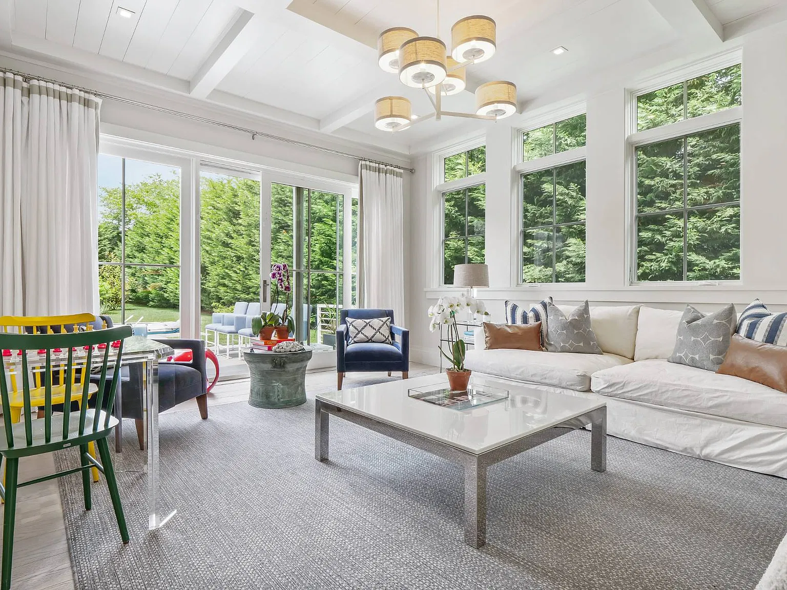 Luxe Living in Amagansett — Photo 4