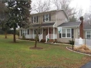4 Spring Ct, Fredericksburg, VA 22405