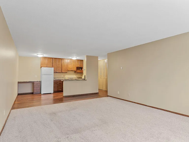 Spacious living room