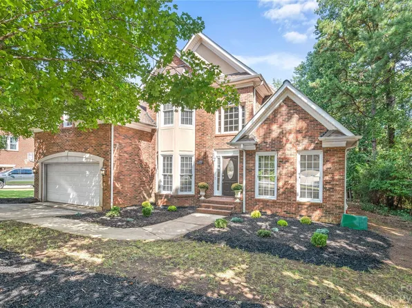 10335 Lady Grace Ln, Charlotte, NC 28270