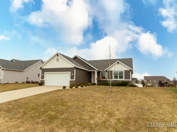 10876 Pine Bow Ct Unit 52, West Olive, MI 49460